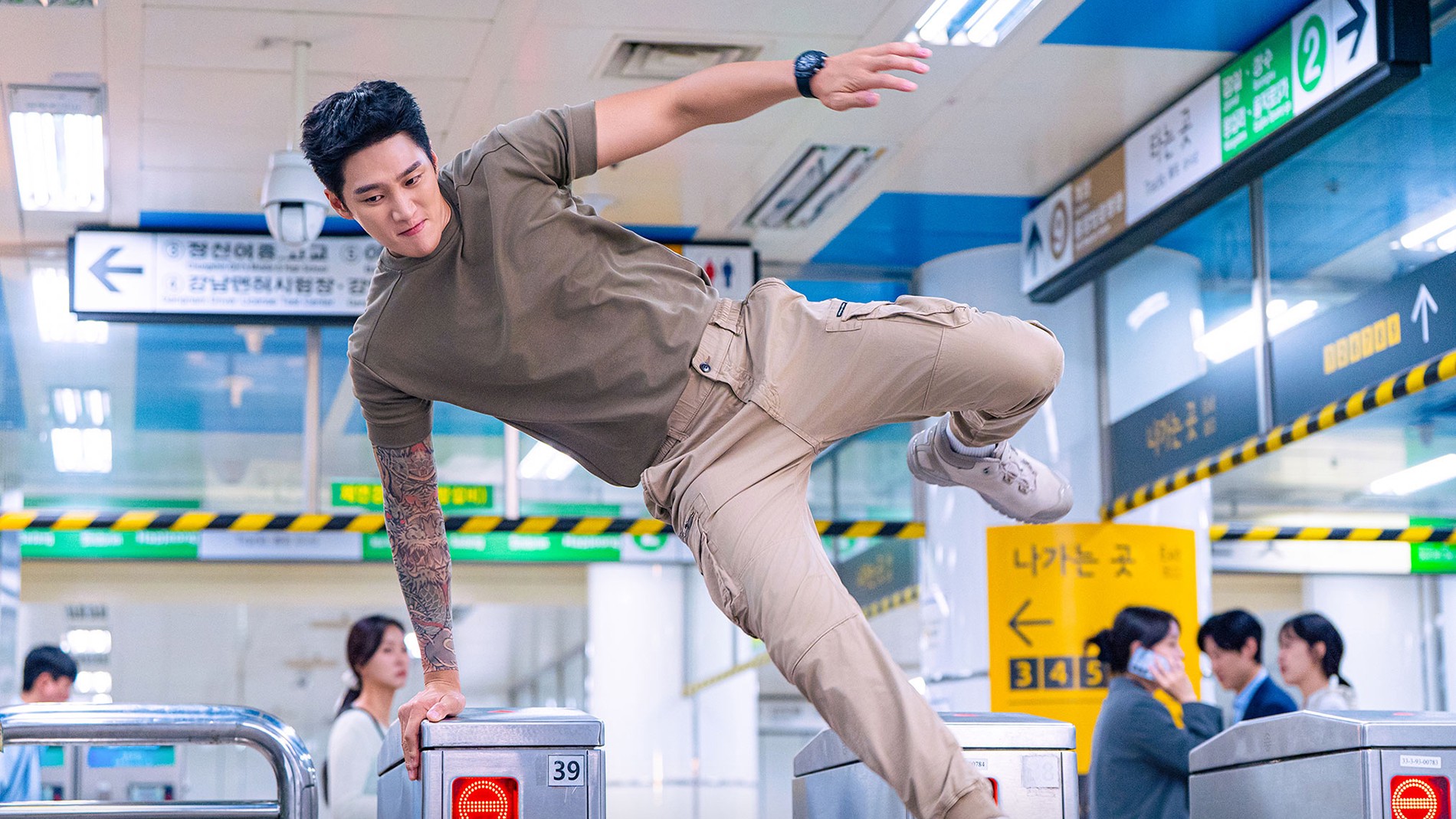 Hinh anh Review phim ‘Spring Fever’: Khi Ahn Bo Hyun trở thành 'vitamin chữa lành' dịp đầu xuân 3