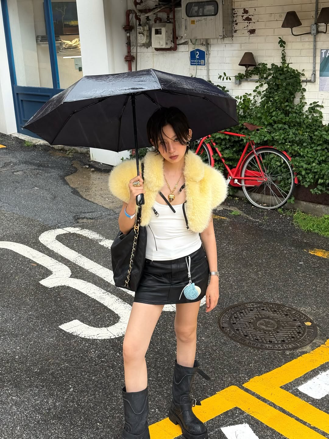 Hinh anh Áo lông: Từ điểm nhấn tiệc tùng đến item đa nhiệm mùa lạnh 12