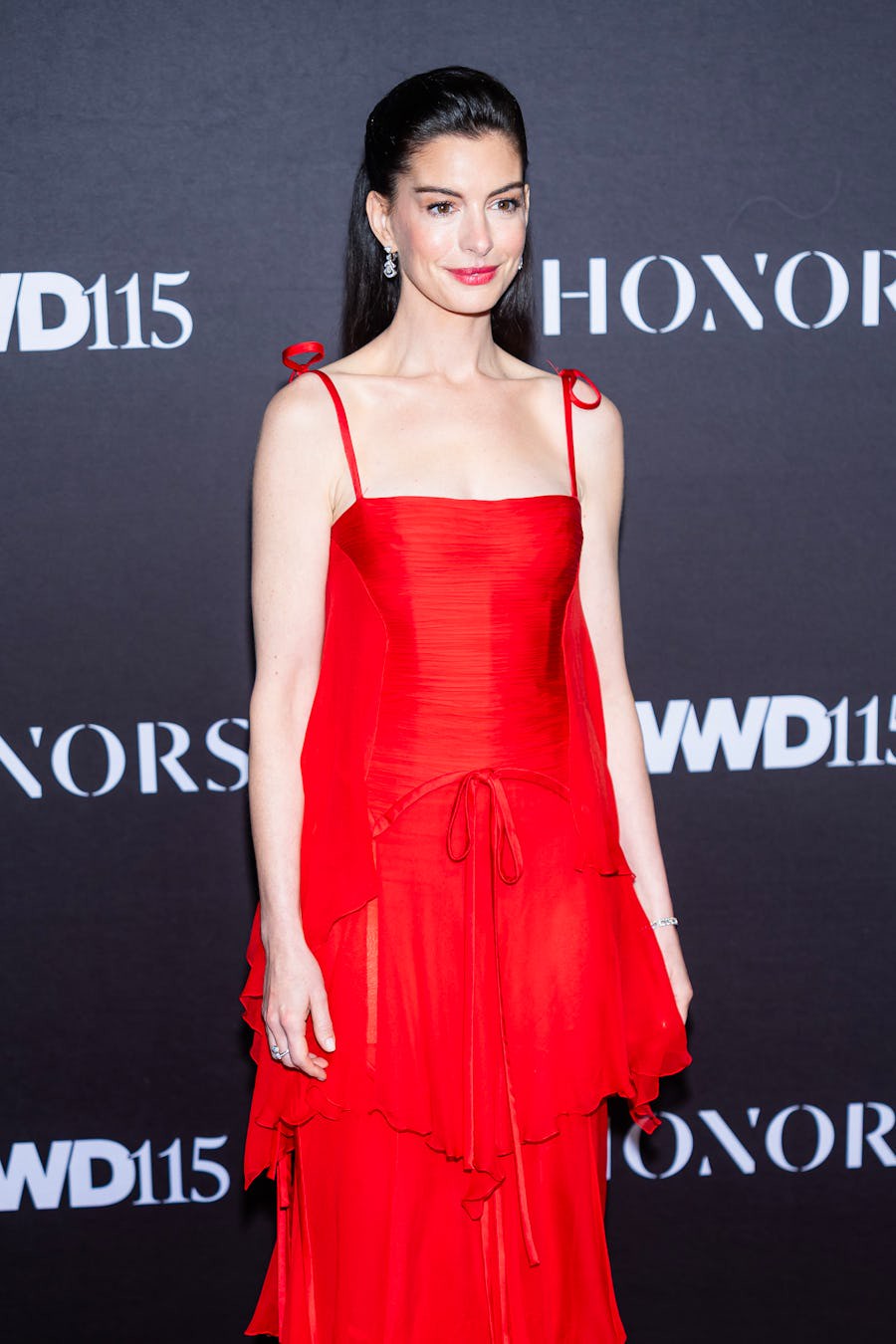 Hinh anh Valentino Red: Vì sao nhà thiết kế có thể “sở hữu” một màu sắc? 6