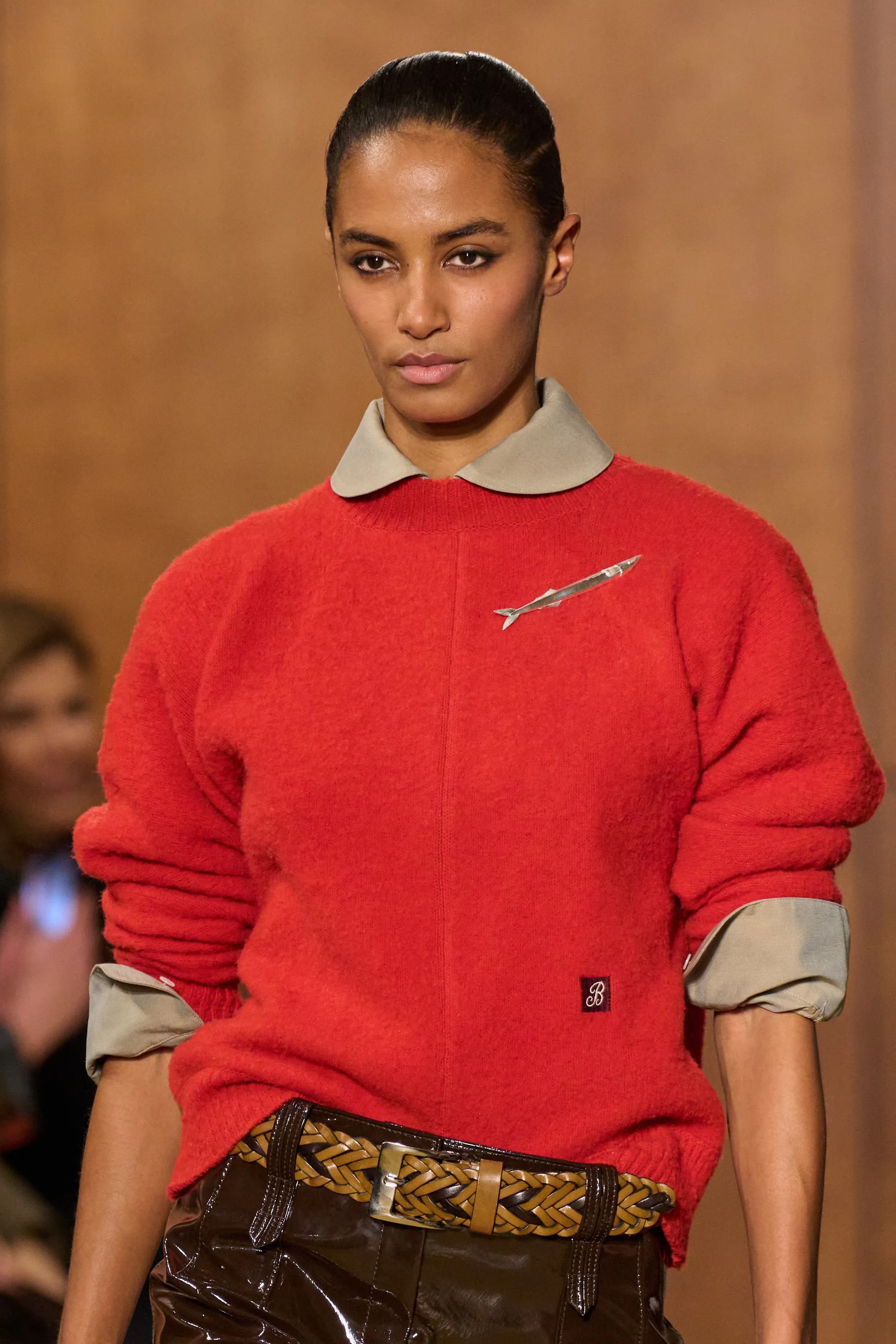 Hinh anh Tory Burch Fall/ Winter 2026: Bàn về sự trường tồn 15