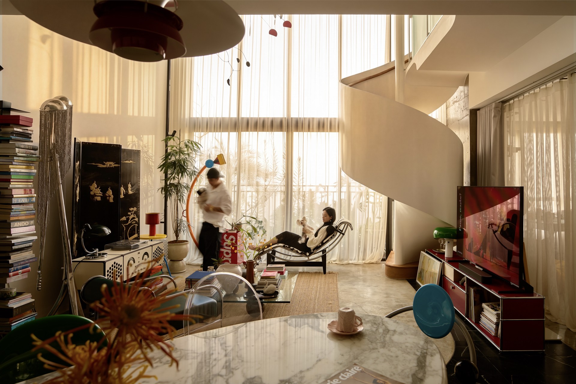 MC Maison: Yêu, và sự trưởng thành của một không gian "Trendy"