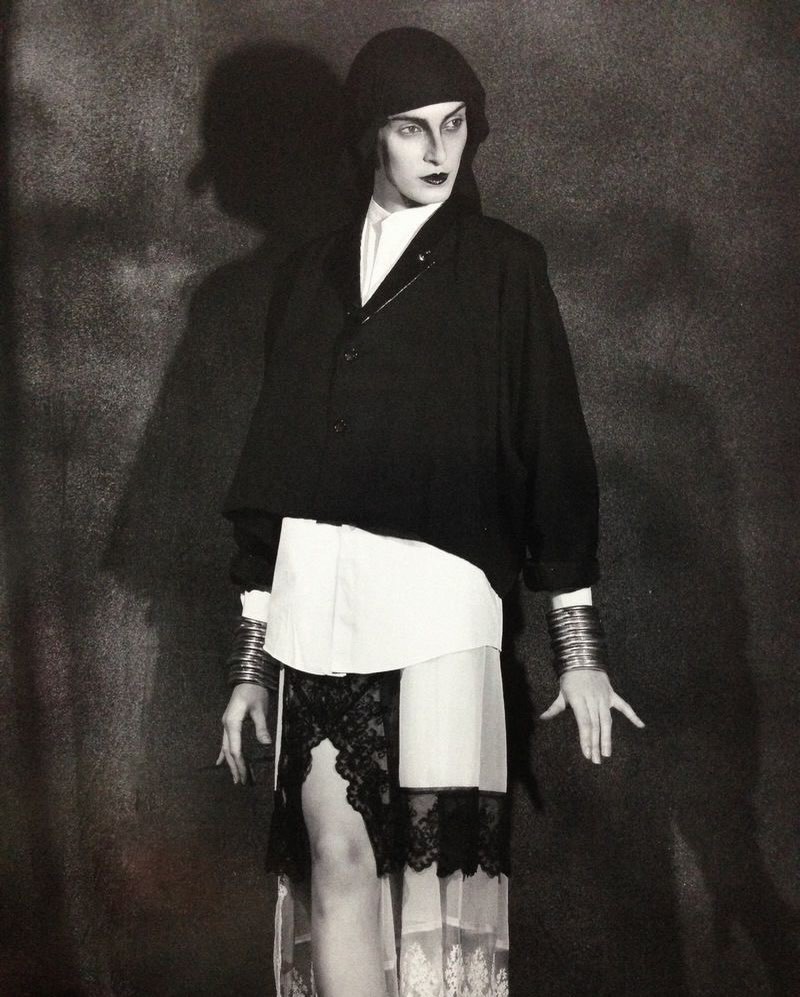 Hinh anh Rei Kawakubo và mùi hương của sự nổi loạn 2