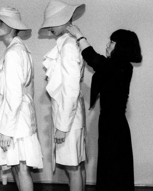 Hinh anh Rei Kawakubo và mùi hương của sự nổi loạn 3