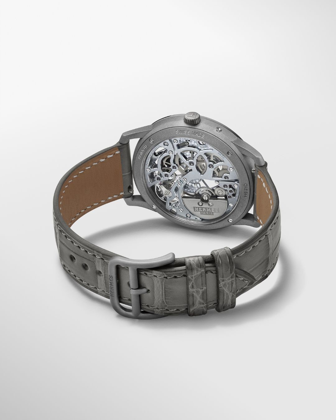 Hinh anh Slim d’Hermès Squelette Lune: khi vầng trăng trôi qua không gian cơ khí 3