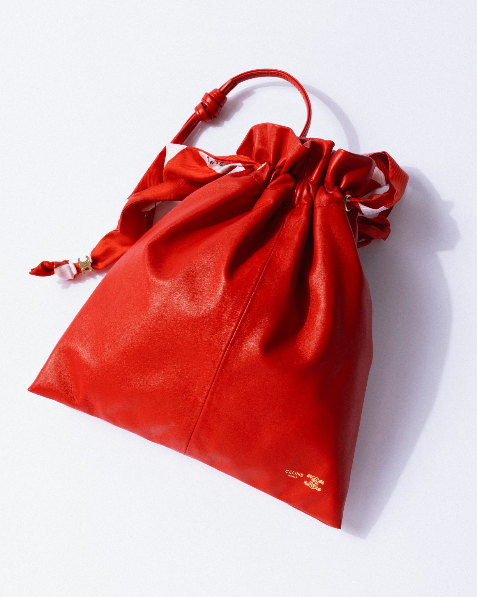 Hinh anh Có Tết 2026: 8 chiến dịch đón Tết Ta của các thương hiệu xa xỉ 24