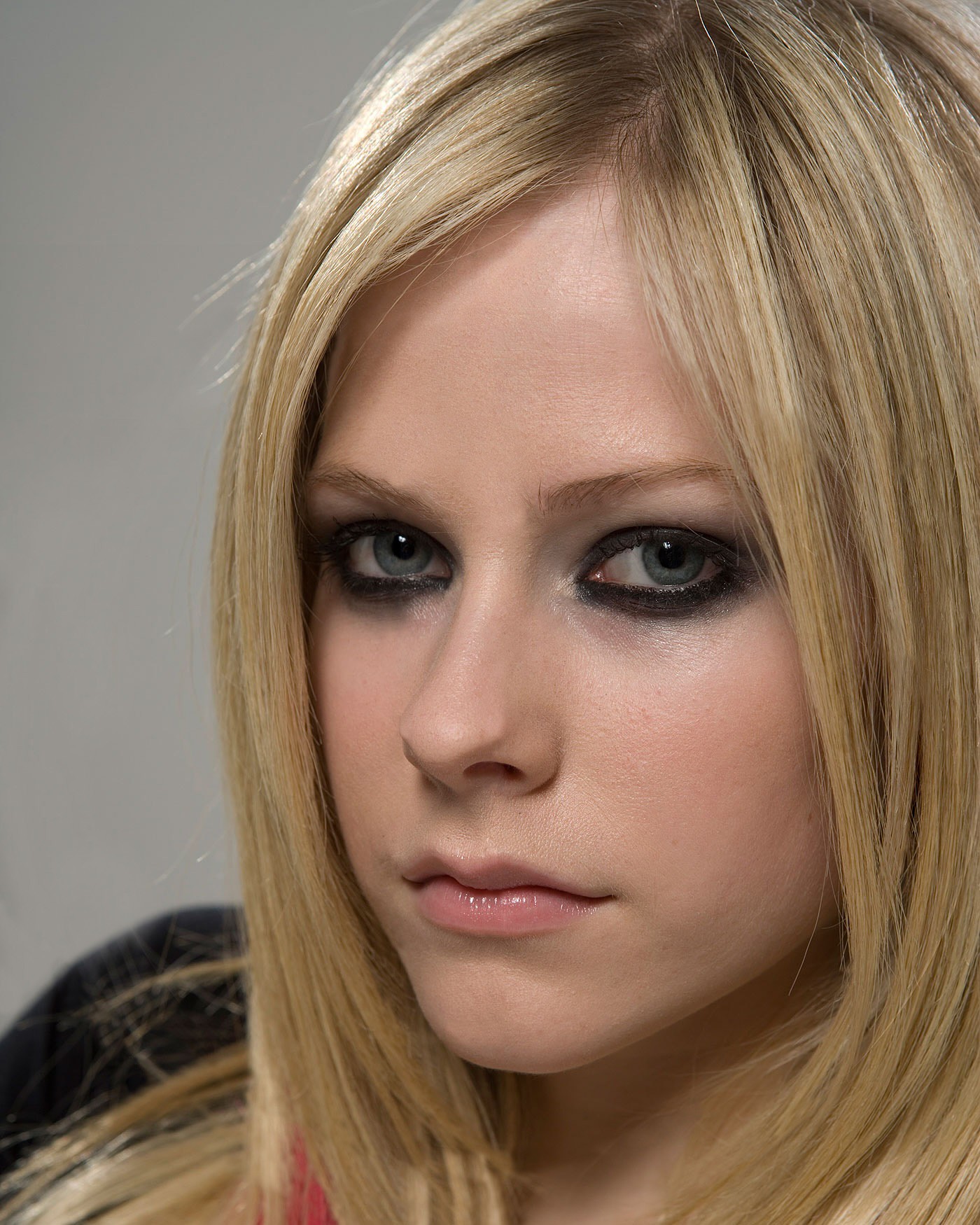 Hinh anh Liệu Jennie có thành công khởi xướng xu hướng mới với Y2K Dark Makeup? 1