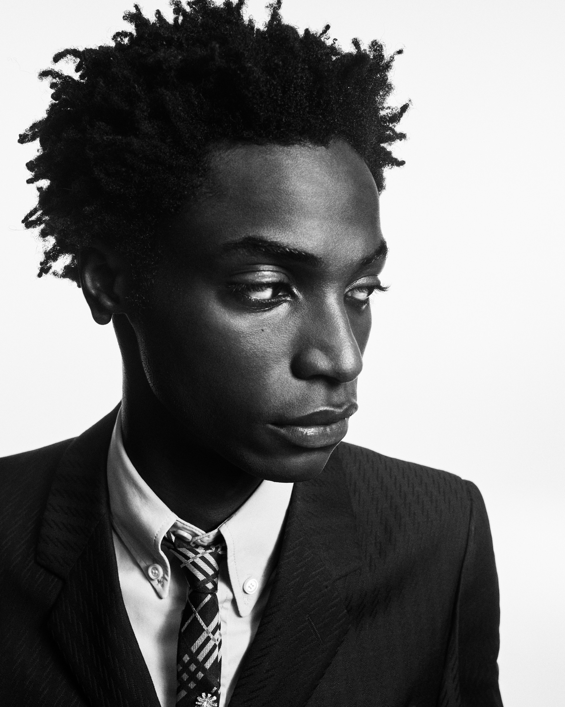 Hinh anh Burberry Unveils Its Summer 2026: Nhịp điệu Daniel Lee 6