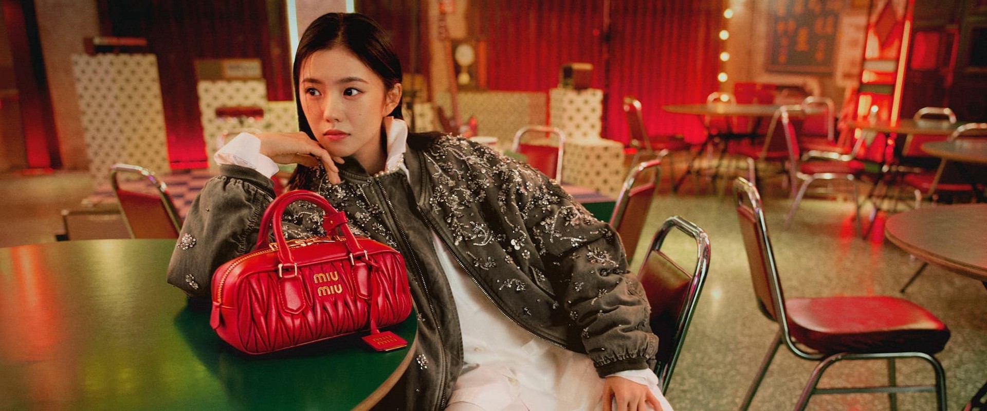 Hinh anh Luxury Business Insight: Ai sở hữu Tết trong truyền thông xa xỉ? 7
