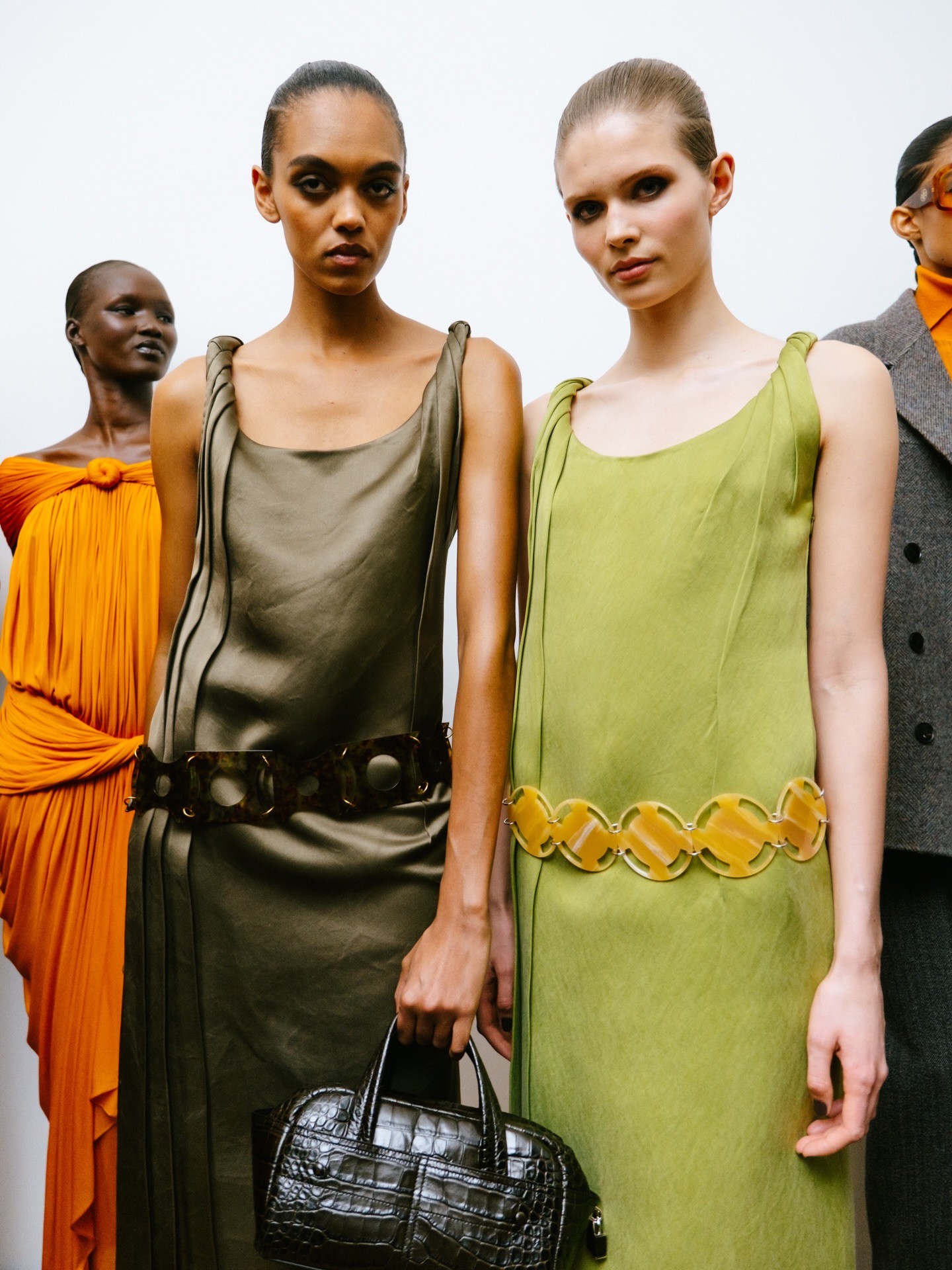 Hinh anh Tory Burch Fall/ Winter 2026: Bàn về sự trường tồn 2