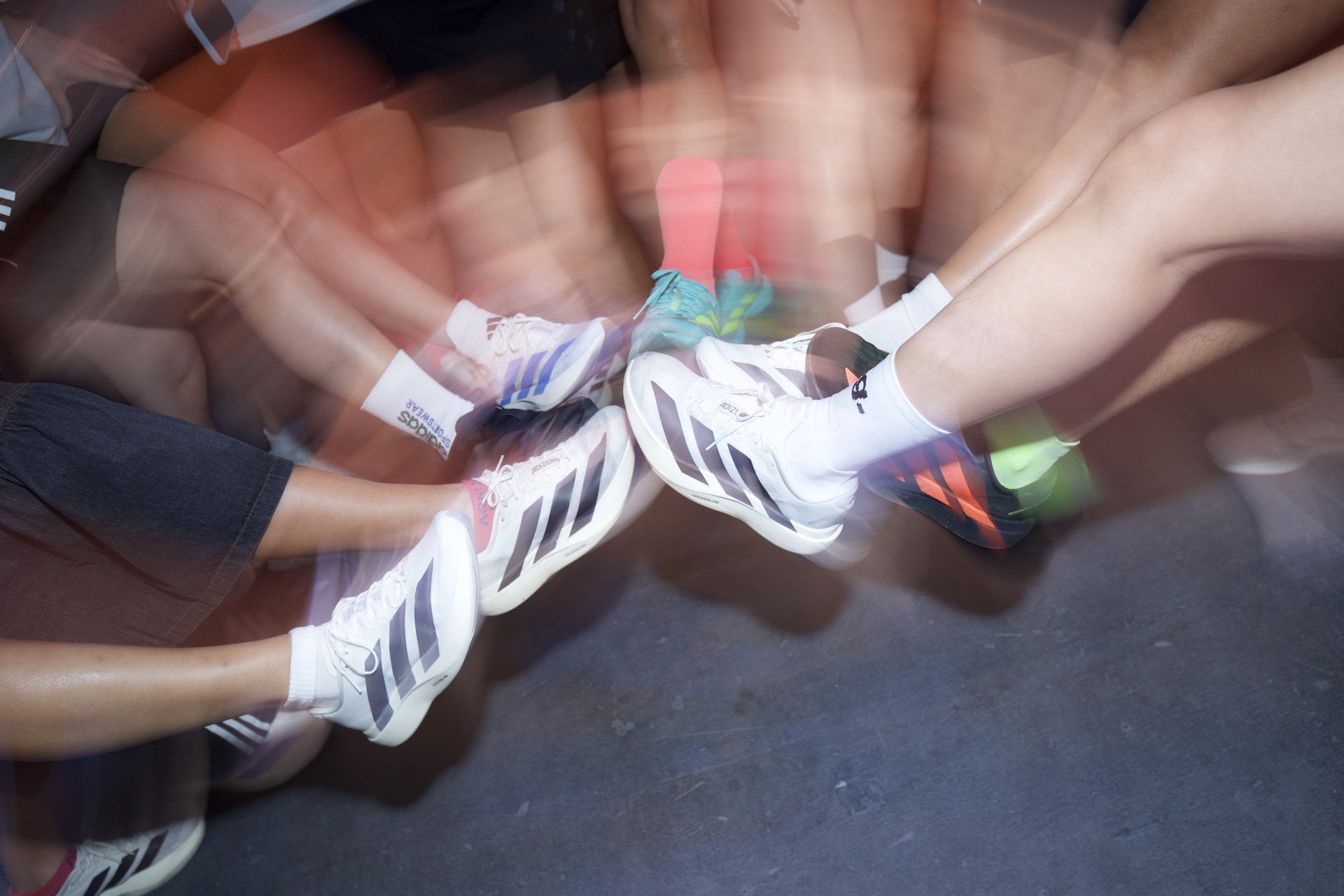 Hinh anh 'Vào guồng' cùng adidas ADIZERO EVO SL trong không gian trải nghiệm đa giác quan 6