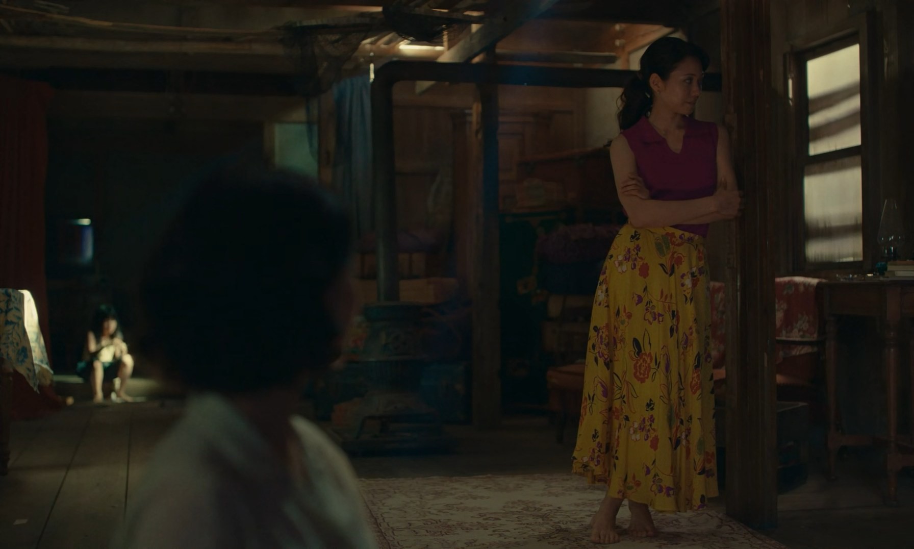 Hinh anh “Cảnh đồi mờ xám”: Dòng sông hoài niệm lững lờ trôi yên 5