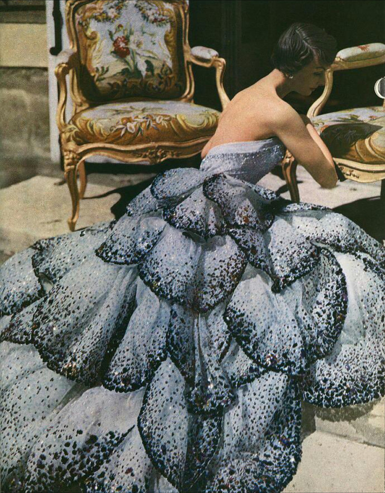 Hinh anh Junon và Venus 1949: Viên ngọc quý của Dior trong nỗi ám ảnh của Jonathan Anderson 4