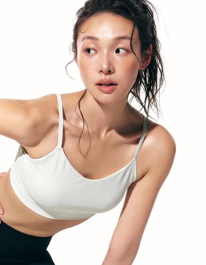 Hinh anh 5 bài tập với ghế giúp kích hoạt cơ bụng, bảo vệ lưng tối đa 10