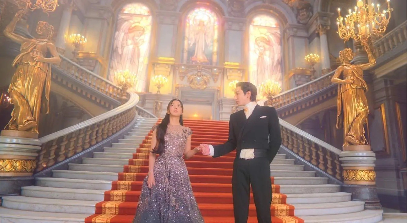 Hinh anh “Bạn trai theo yêu cầu”: Jisoo (BLACKPINK) chưa thuyết phục trong câu chuyện hẹn hò AI 3