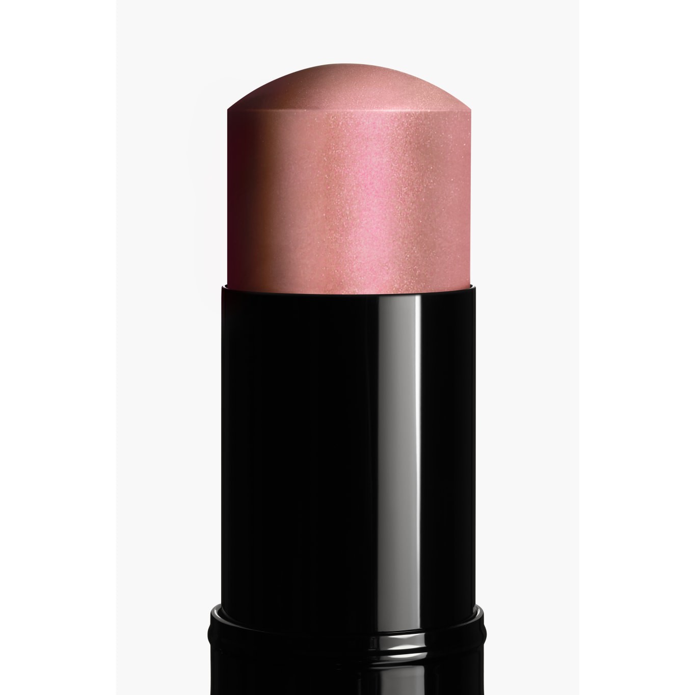 Hinh anh Bật mí công thức hóa thân thành CHANEL muse dành cho phái đẹp 26