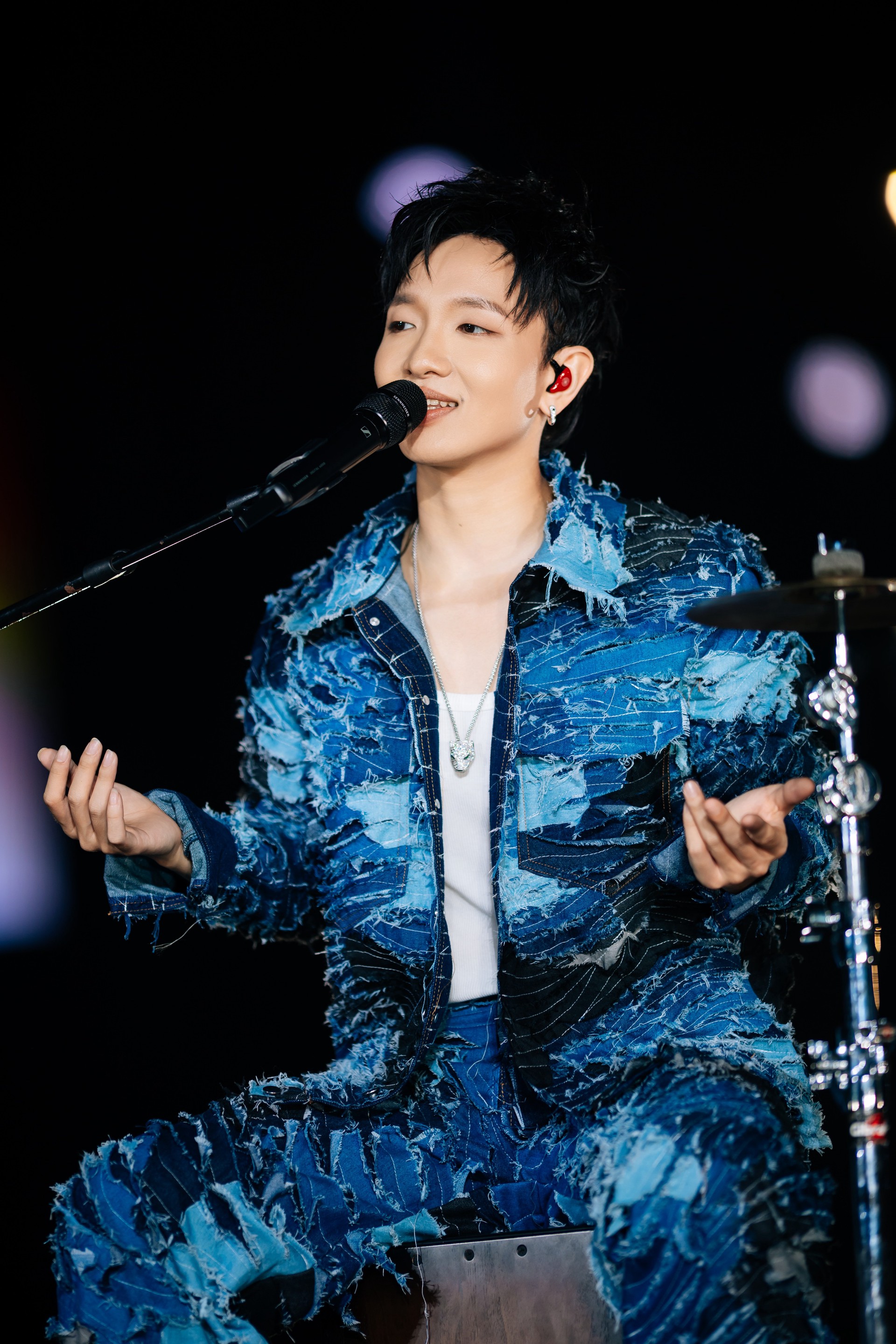 Hinh anh Xoay Tròn Concert: Đêm nhạc của những bản tình ca và tinh hoa chế tác Cartier 7