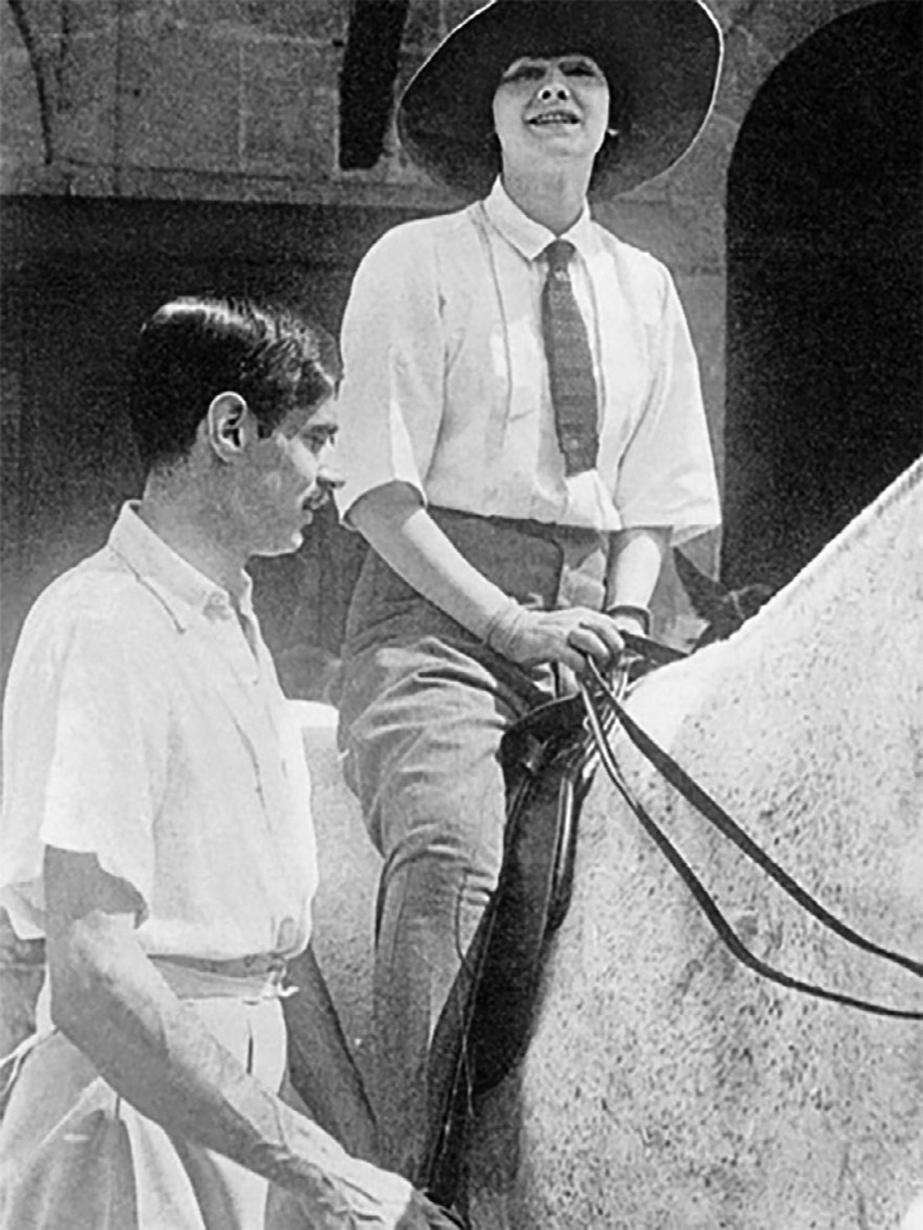 Hinh anh Chiếc áo sơ mi Boy Capel và câu chuyện tình phía sau Chanel RTW SS26 4