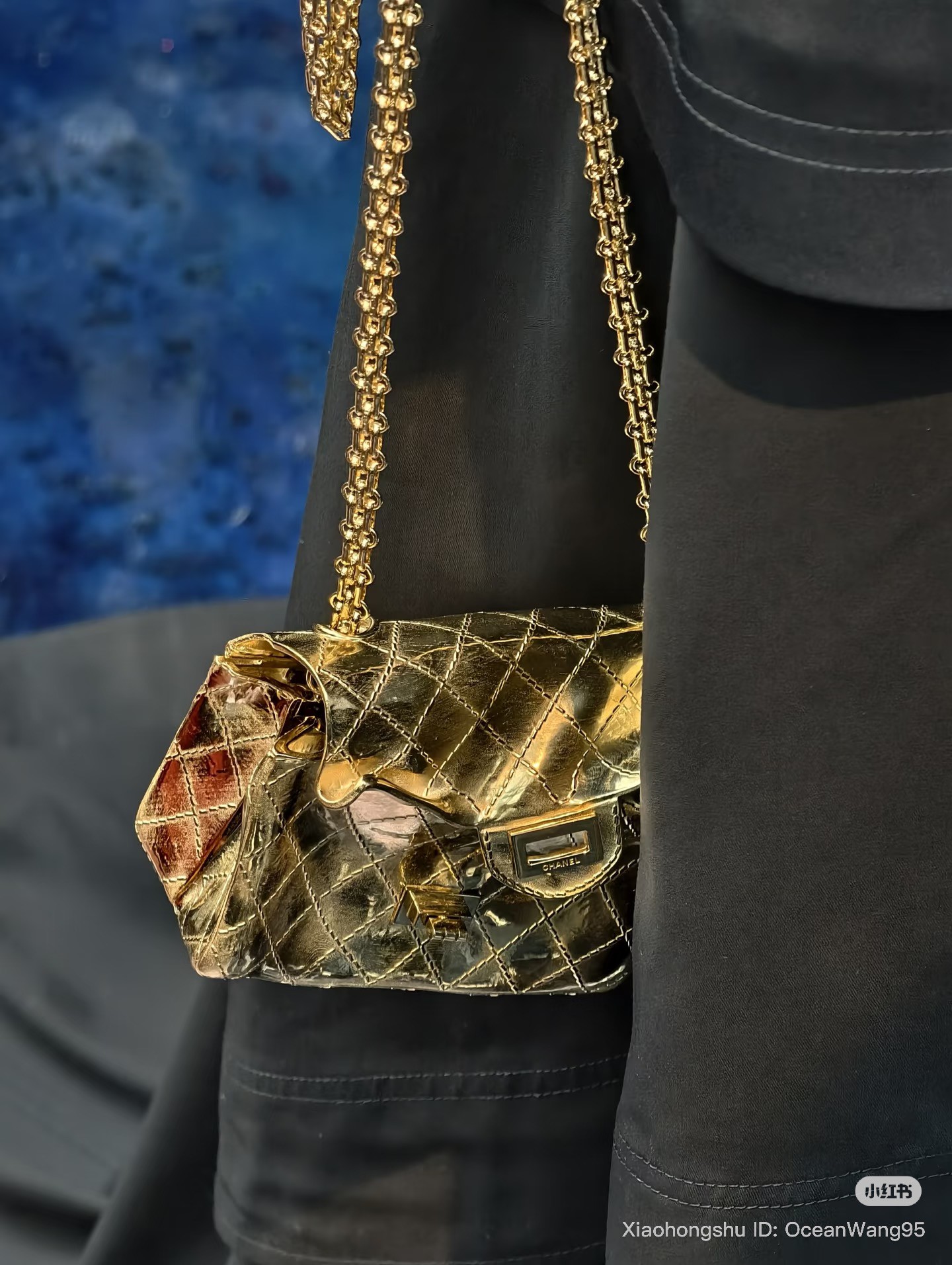 Hinh anh Chiếc túi 2.55 qua nhãn quan của Matthieu Blazy 10