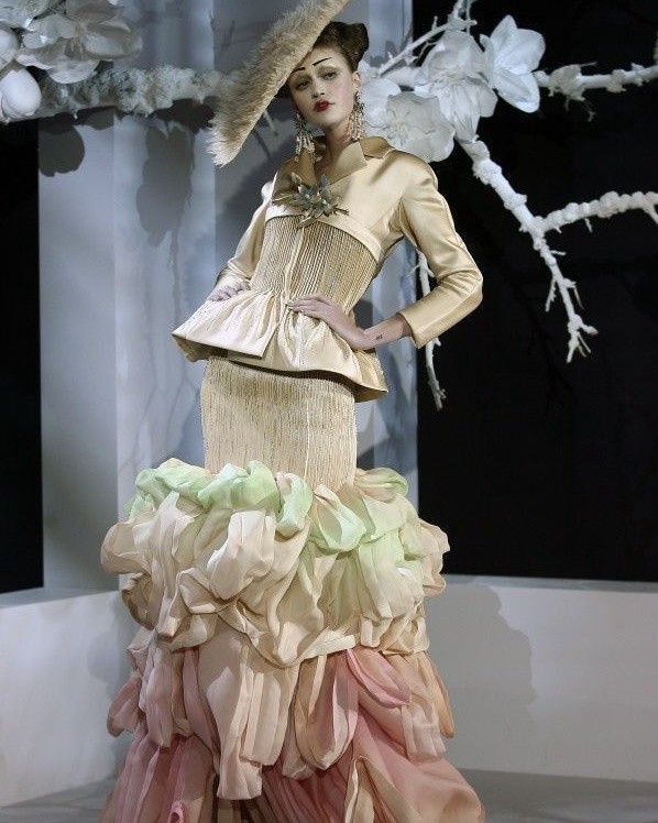 Hinh anh John Galiano và những bí thuật thời trang không thể sao chép 28