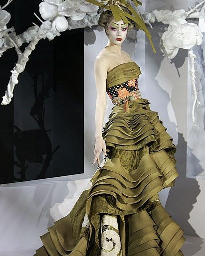 Hinh anh John Galiano và những bí thuật thời trang không thể sao chép 27