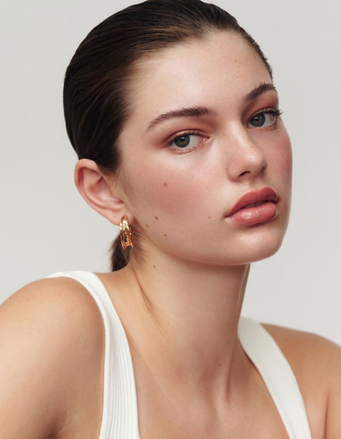 Hinh anh Tuyệt kỹ giữ lớp nền trong veo, mịn ráo trong mùa nồm ẩm 5