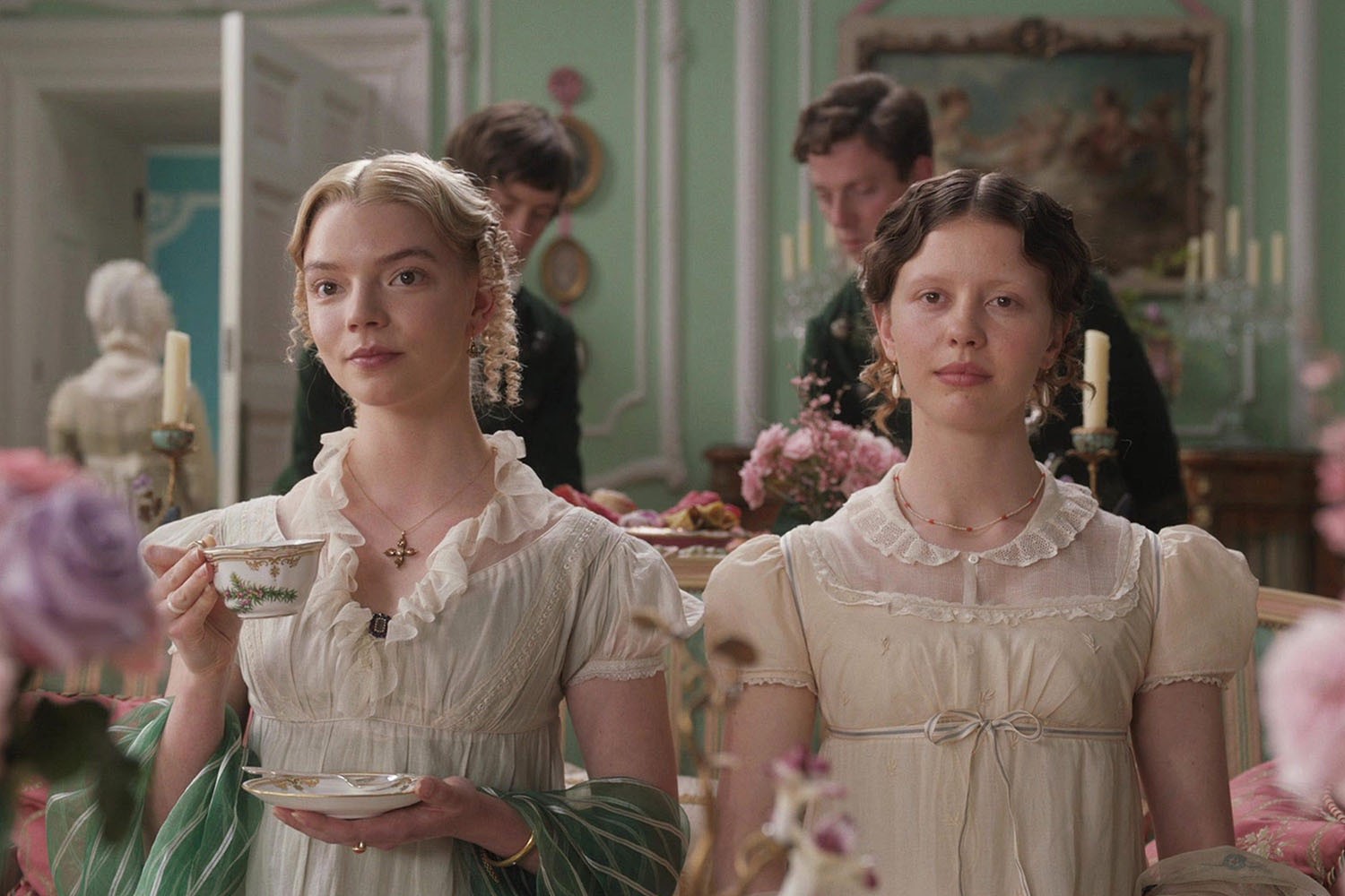 Hinh anh 5 bản chuyển thể hiện đại thổi luồng gió mới vào tiểu thuyết kinh điển 3