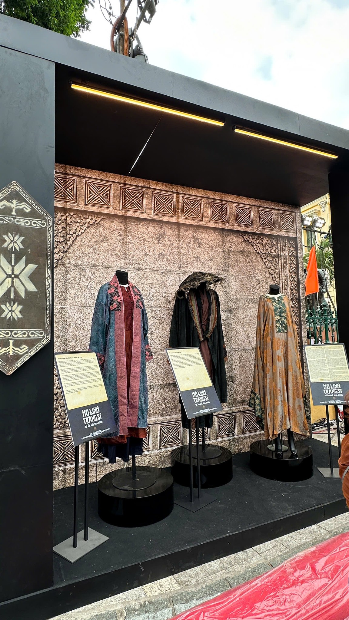 Hinh anh Tái hiện cốt cách tiền nhân từ áo lụa, giáp sắt trong 'Hộ Linh Tráng Sĩ: Bí ẩn mộ Vua Đinh' 3