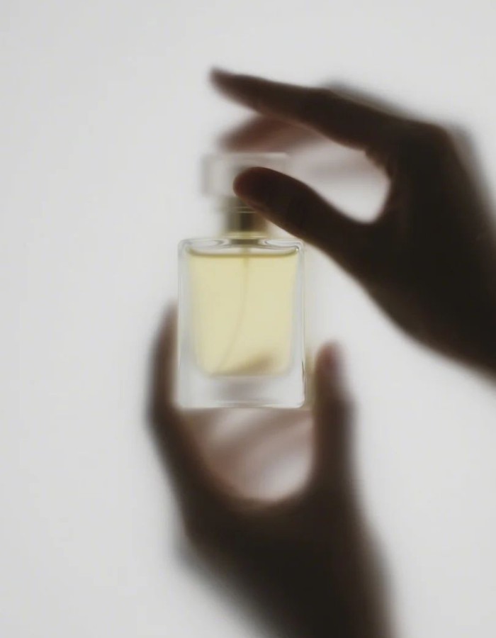 Hinh anh Kỷ nguyên phi giới tính dưới lăng kính của thời trang và làm đẹp 8