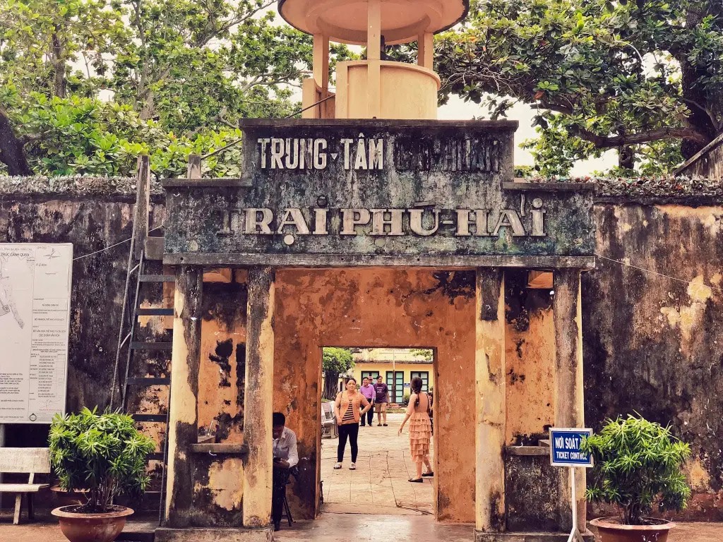 Hinh anh Dấu ấn lịch sử và hành trình đi qua những di sản bằng đá 2