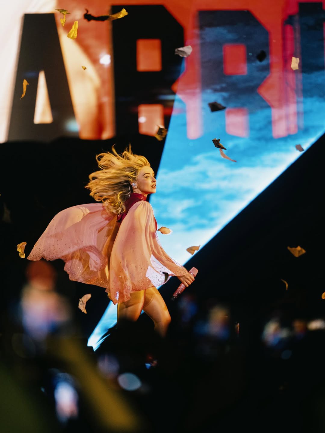 Hinh anh Sabrina Carpenter và Dior chiếm trọn spotlight Coachella 2026 3