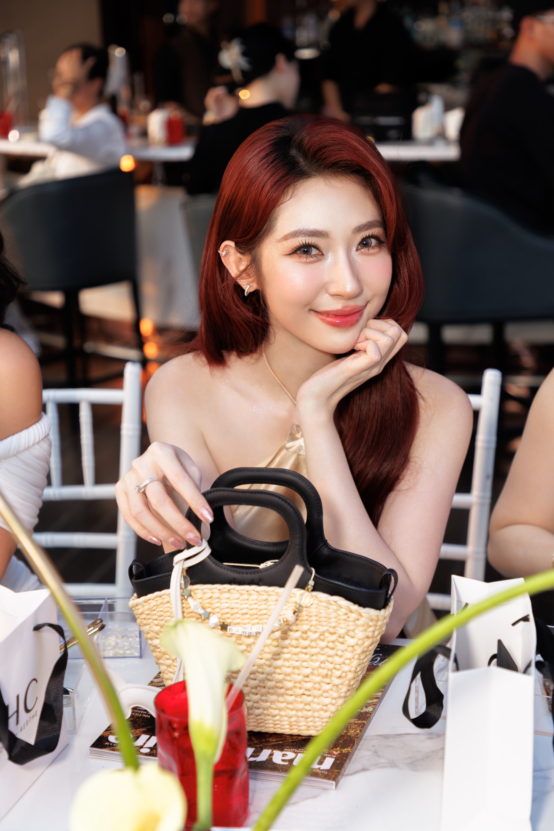 Hinh anh Marie Claire Privé x AHC: Chuyến du ngoạn mùa Hè bắt đầu từ chống nắng 22