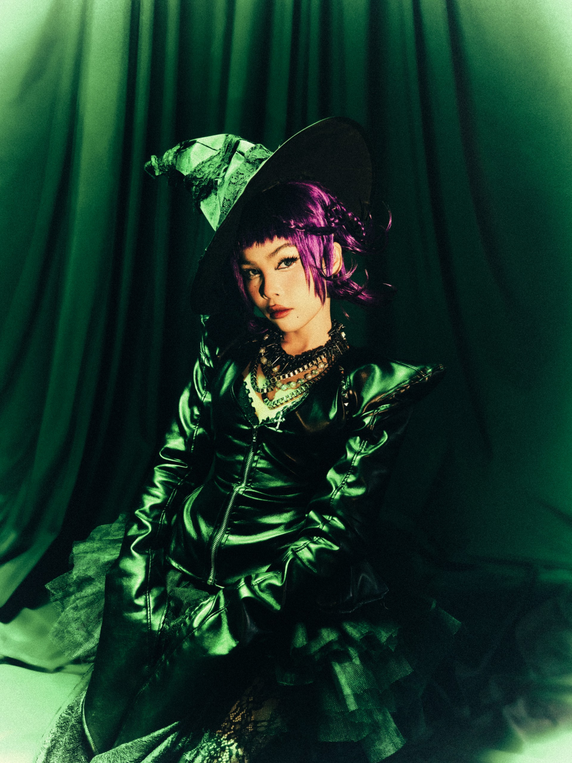 Hinh anh Green Light: "Sắc xanh" mê hoặc từ Quỳnh Anh Shyn 13