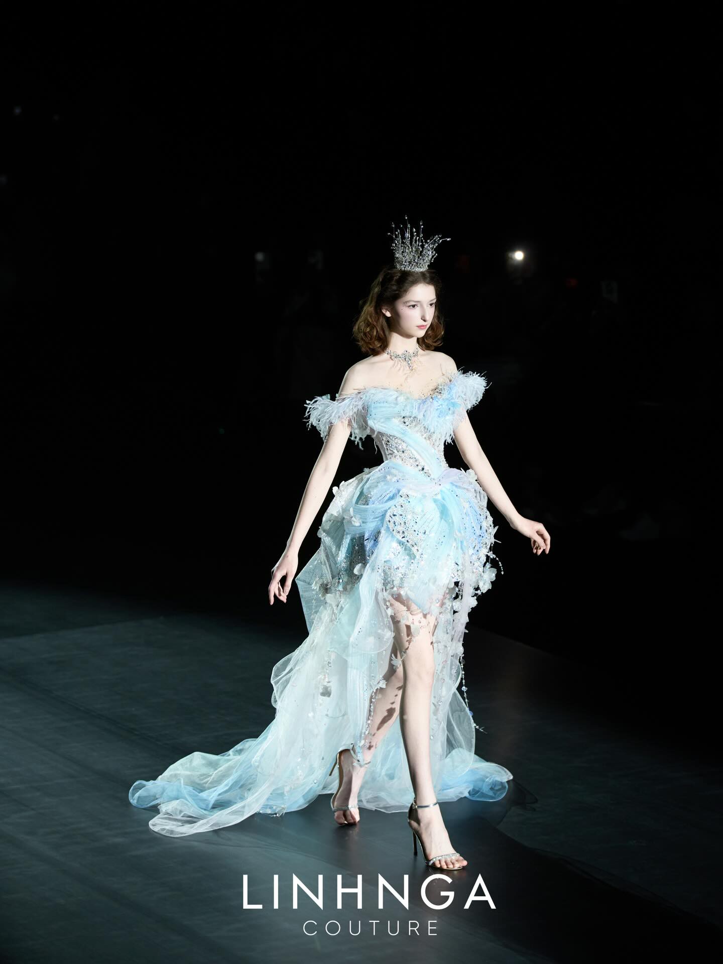 Hinh anh 3 thương hiệu Việt tại Shanghai Fashion Week Fall/Winter 2026 32