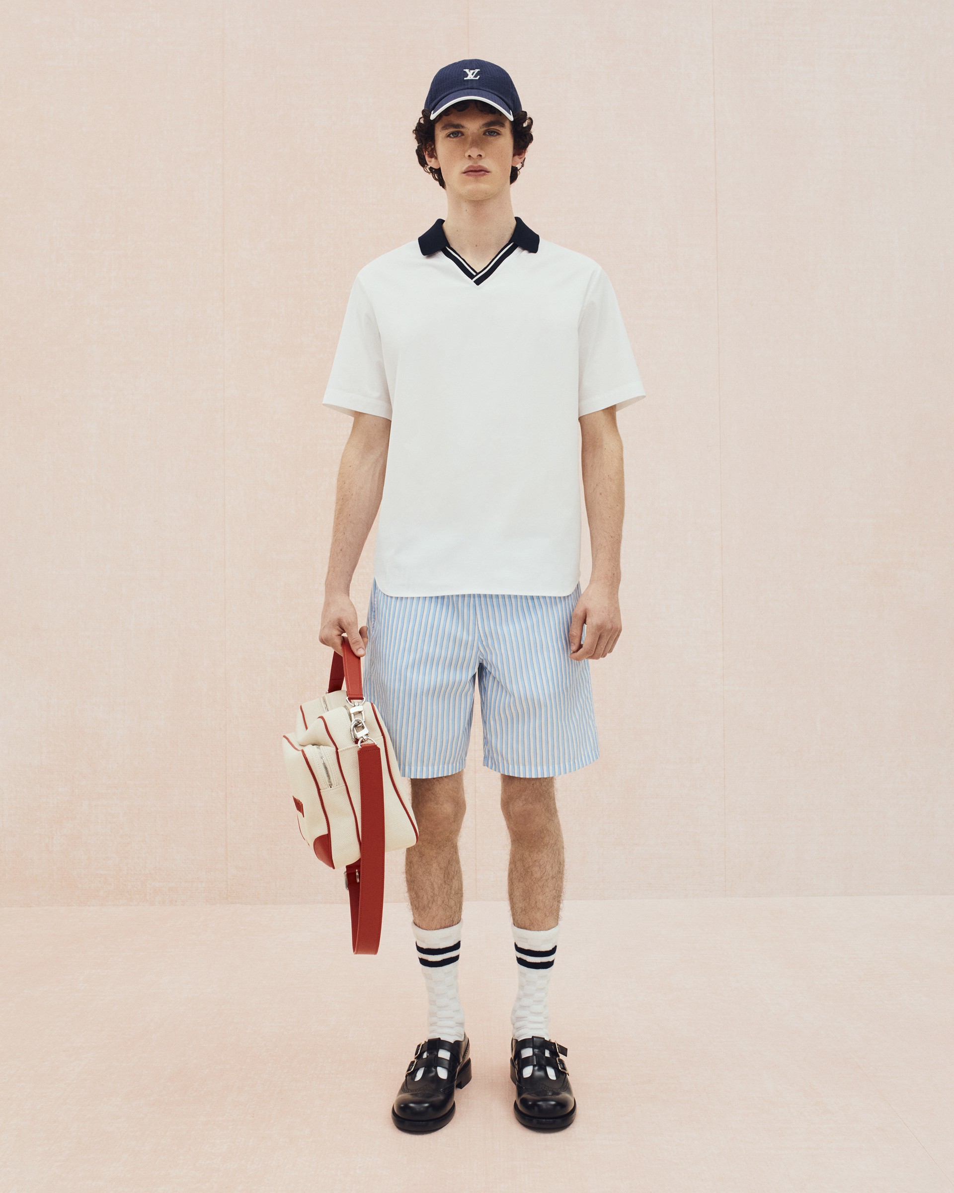 Hinh anh Louis Vuitton Pre-Fall 2026: Một buổi dạo chơi ở Central Park của Pharrell Williams 19