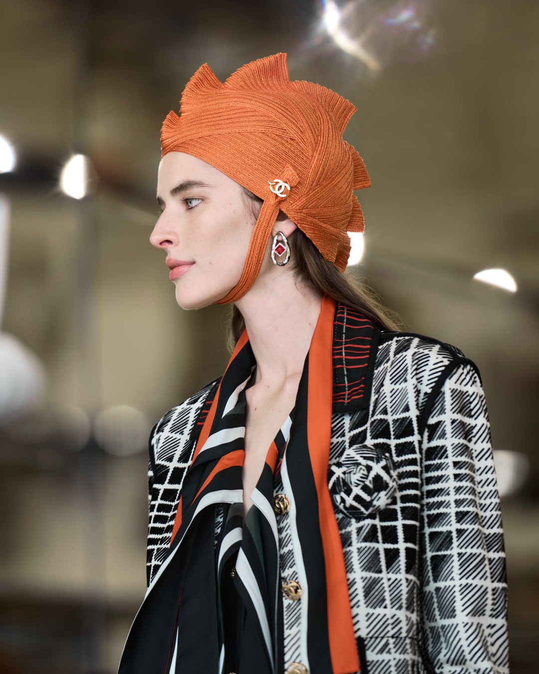 Hinh anh Những món phụ kiện được cả thế giới bàn tán tại CHANEL Cruise 2026/27 9