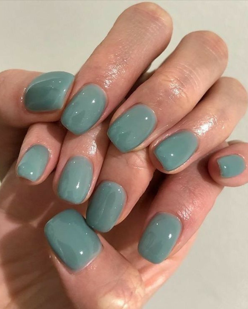 Hinh anh 5 màu nail thanh lịch kiểu Pháp cho mùa Hè 2026 13