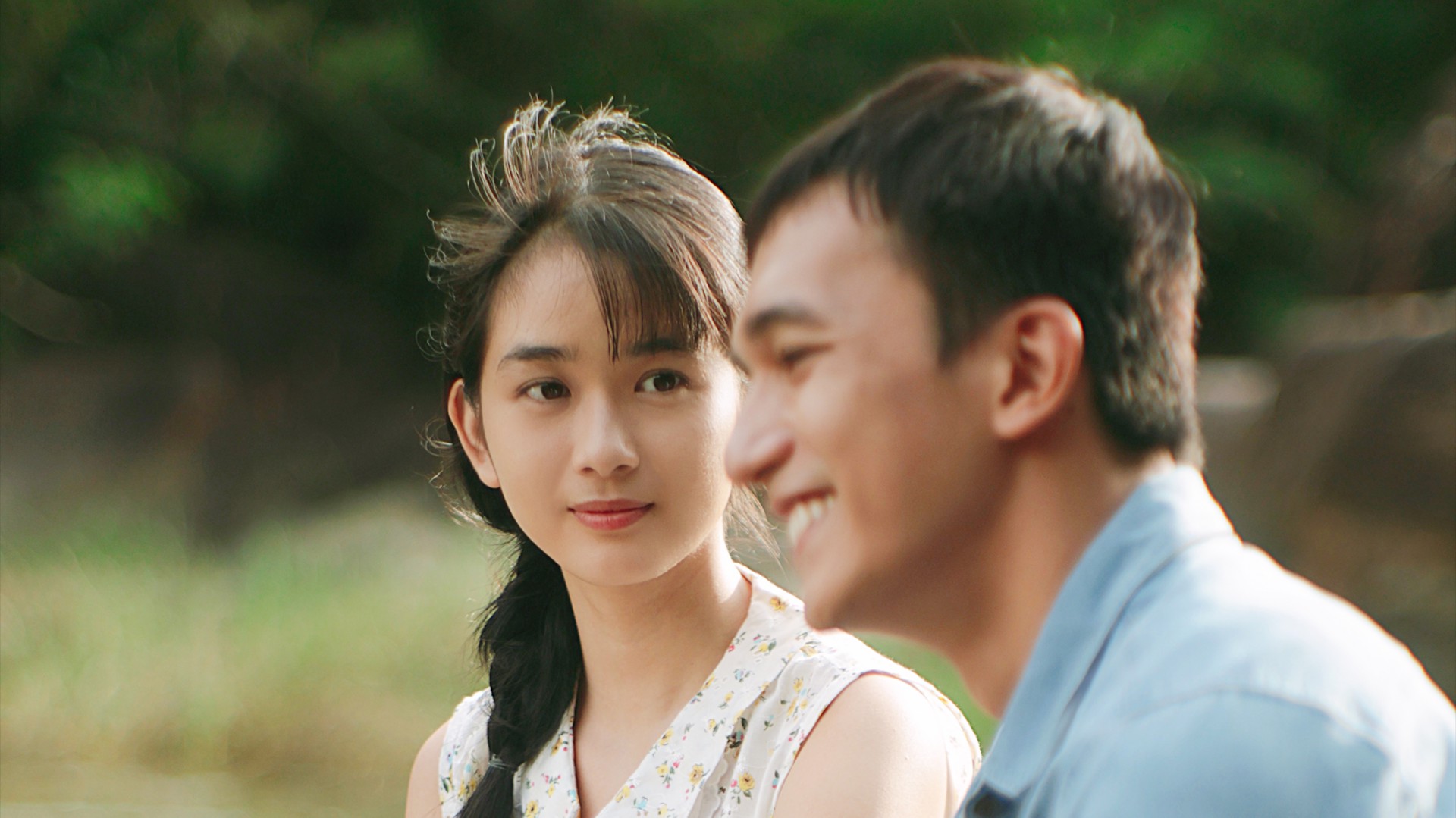 Hinh anh ‘Hẹn em ngày nhật thực’ và sức hút của những cuốn phim thời đại cũ 4