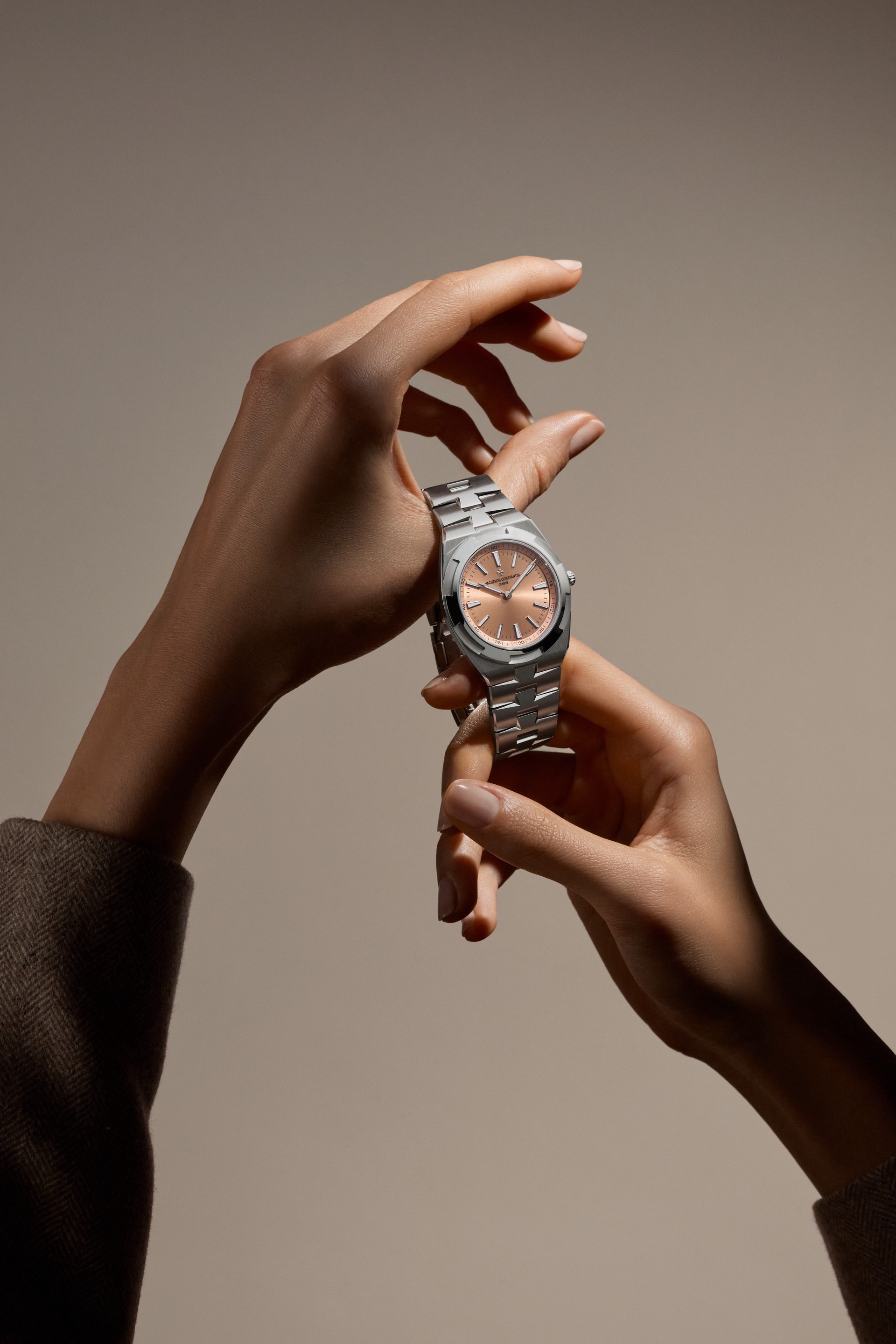 Hinh anh Vacheron Constantin tại Watches & Wonders 2026: Thi ca của nghệ thuật cân bằng hoàn hảo 1