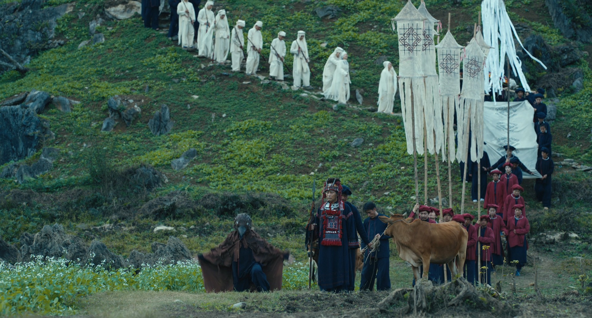 Hinh anh Hậu trường hóa trang 'nỗi sợ' qua lời kể của ekip 'Phí phông: Quỷ máu rừng thiêng' 1