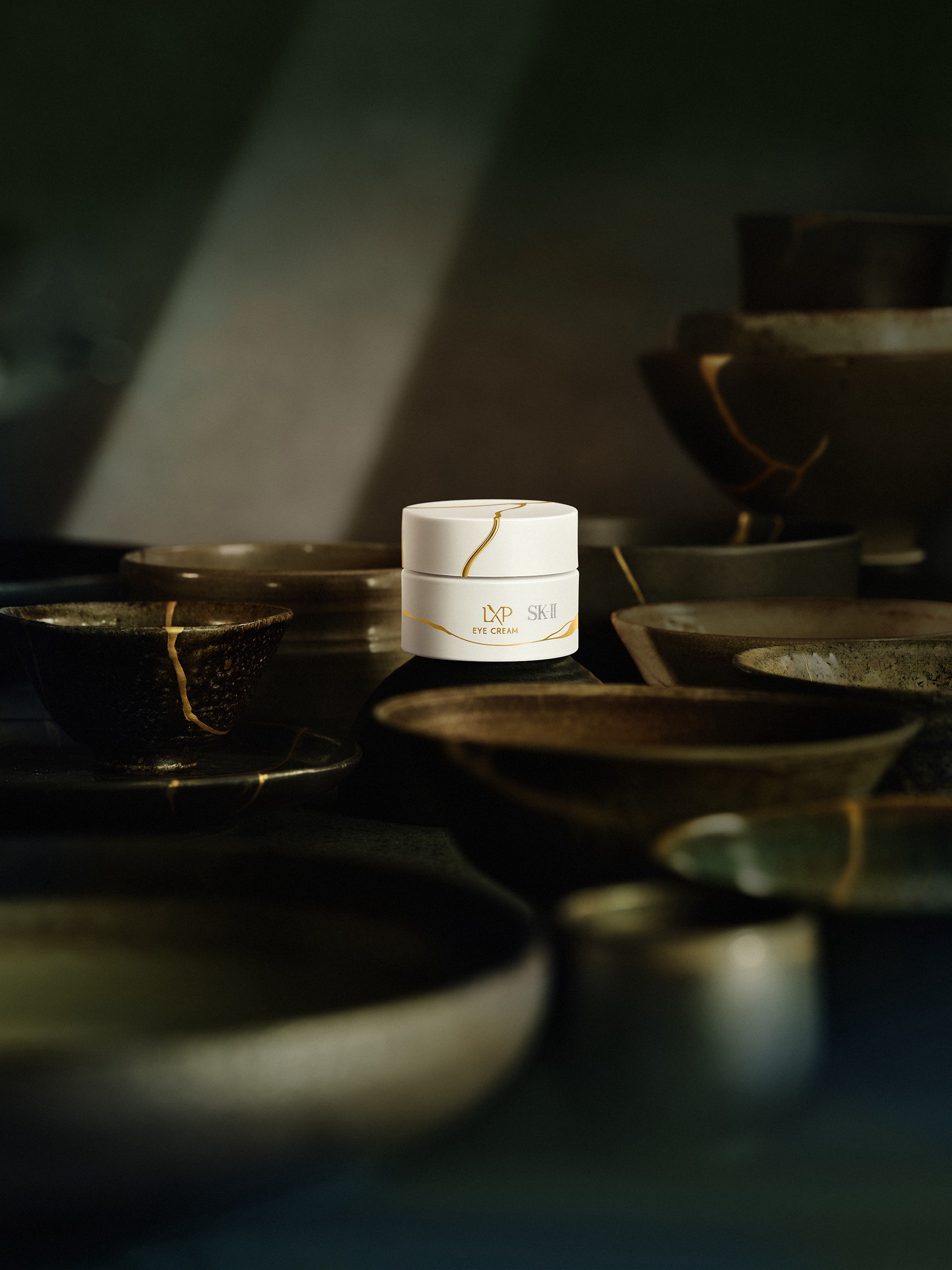 Hinh anh SK-II ra mắt dòng LXP Craftsmanshift mới: nơi vẻ đẹp vượt giới hạn thời gian 7