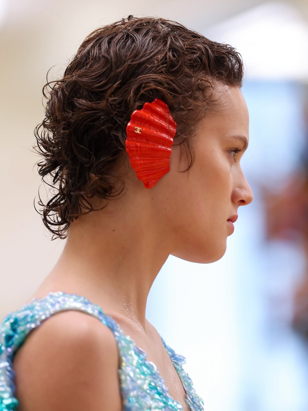 Hinh anh CHANEL Cruise 2026/27: Bản tuyên ngôn tự do từ bệ phóng Biarritz 20