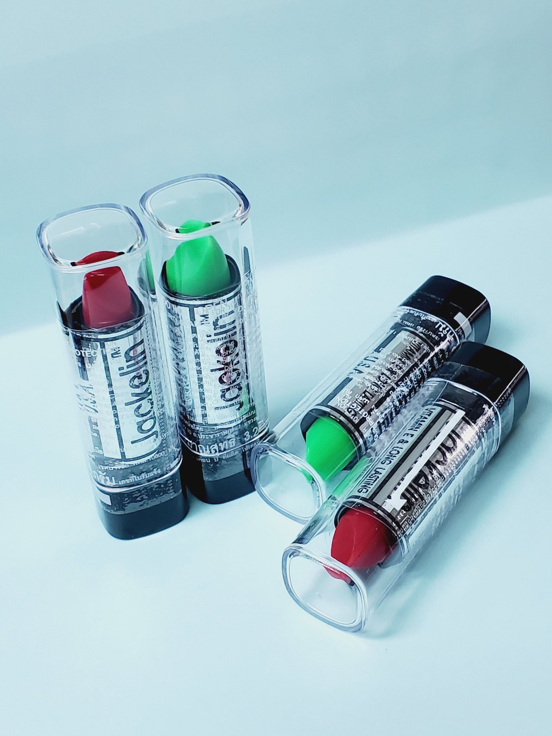 Hinh anh Chút hoài niệm về những xu hướng trang điểm sau giải phóng 1