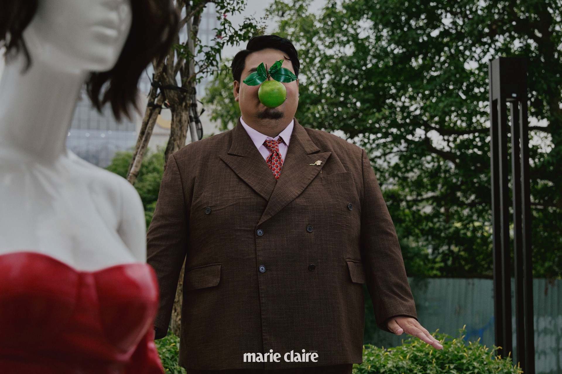 Hinh anh Táo và hành trình hợp nhất những bản ngã 4