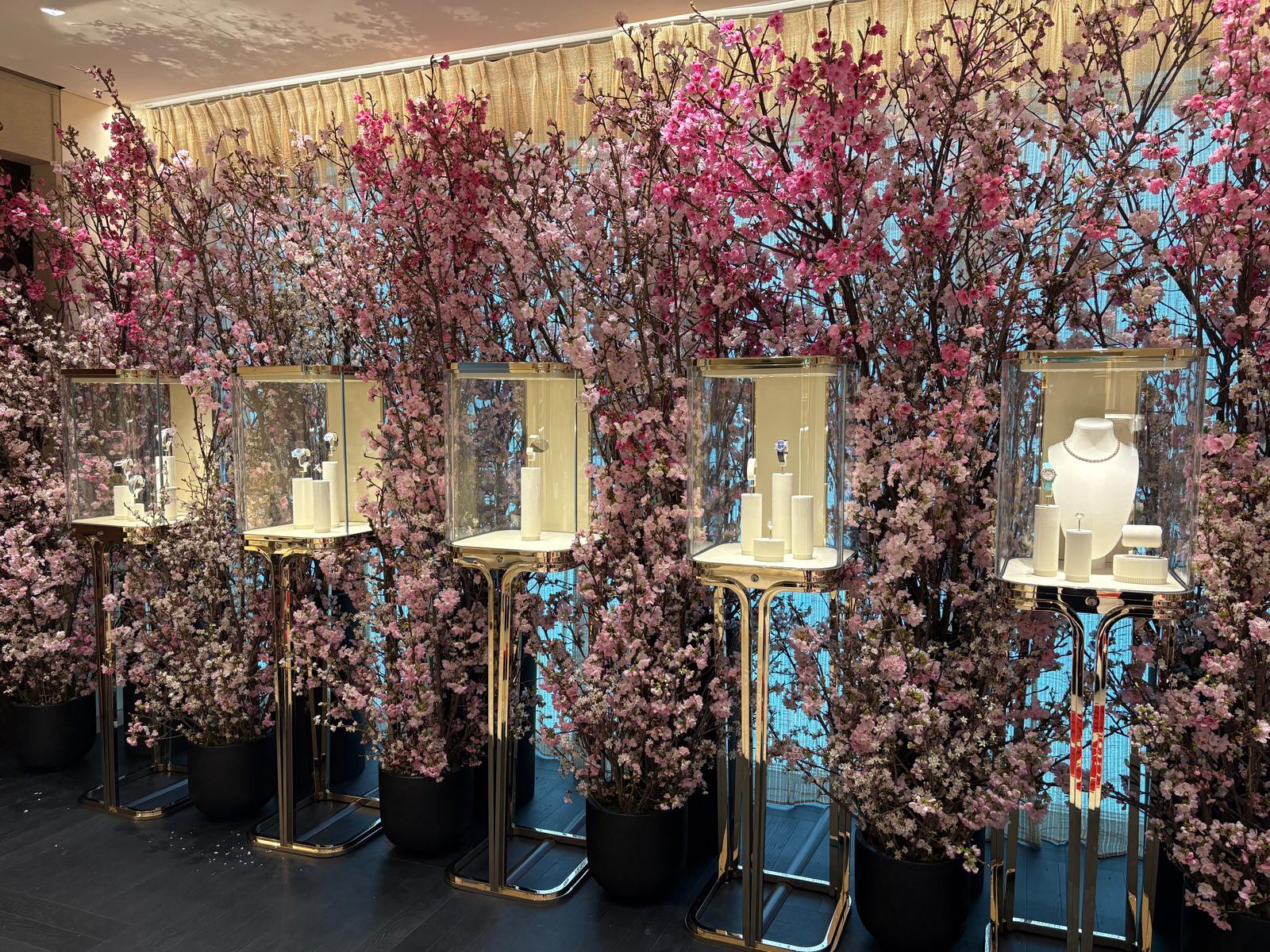 Hinh anh Tiffany & Co. đưa vũ trụ đồng hồ đến châu Á 1