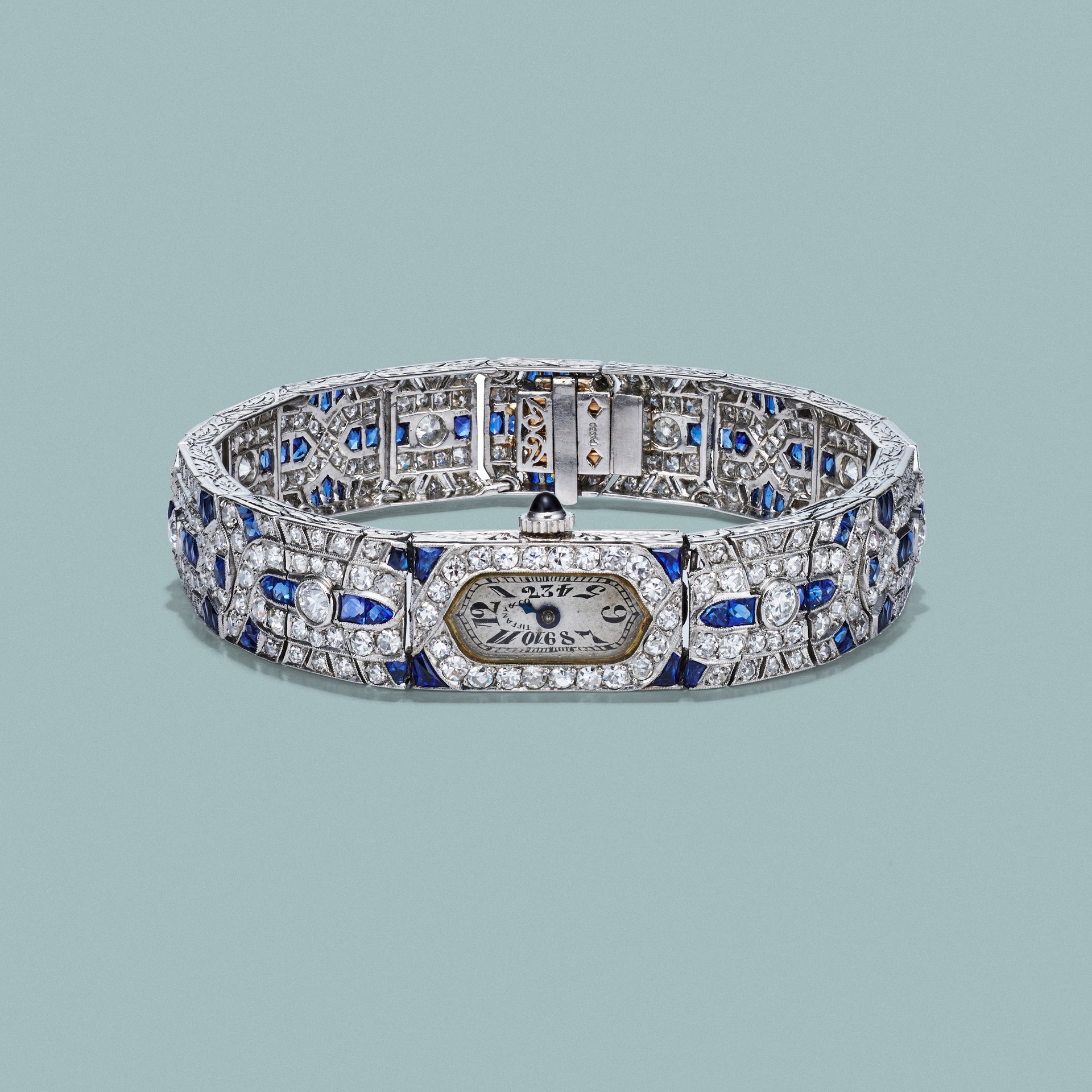 Hinh anh Tiffany & Co. đưa vũ trụ đồng hồ đến châu Á 6