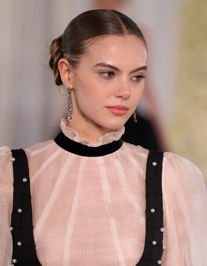 Hinh anh Chào Hè với 6 xu hướng trang điểm đậm tính nghệ thuật 15