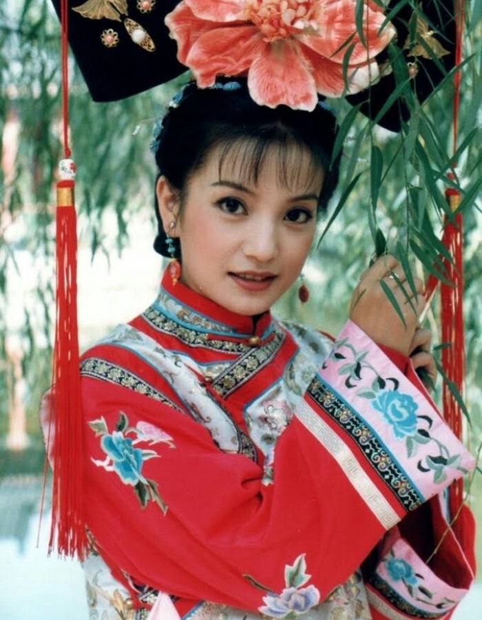 Hinh anh Chút hoài niệm về những xu hướng trang điểm sau giải phóng 12