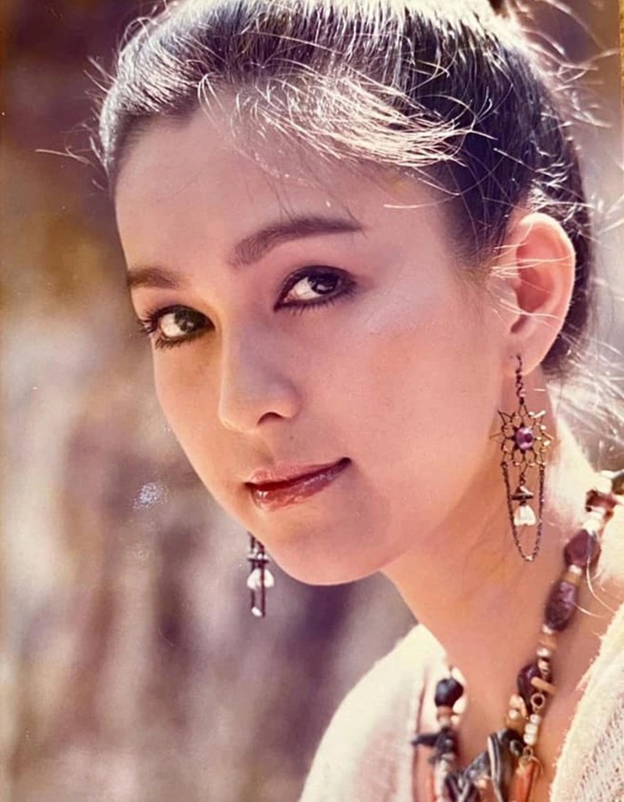 Hinh anh Chút hoài niệm về những xu hướng trang điểm sau giải phóng 9