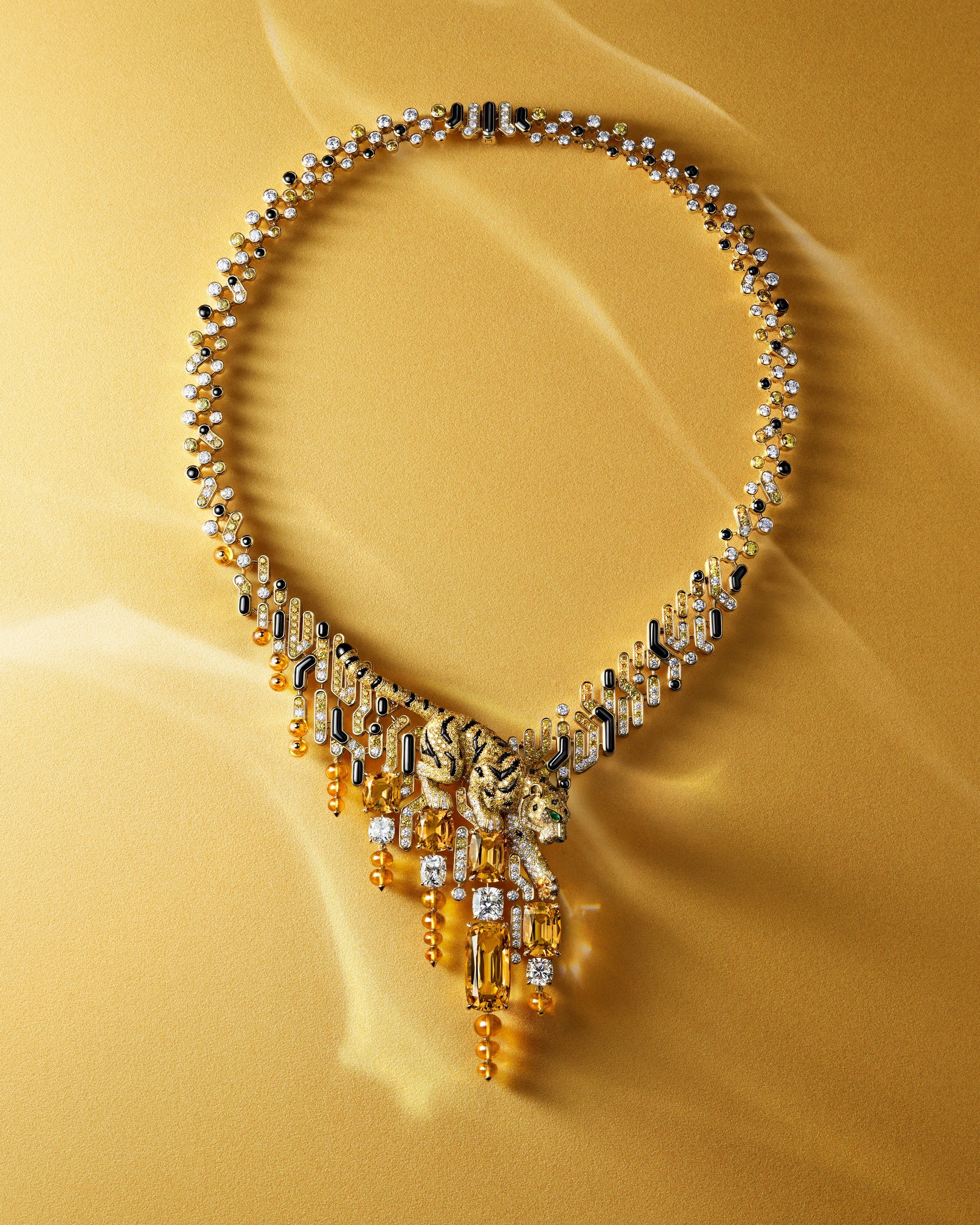 Hinh anh Le Chœur des Pierres: Bản tụng ca mang tên đá quý của Cartier 10