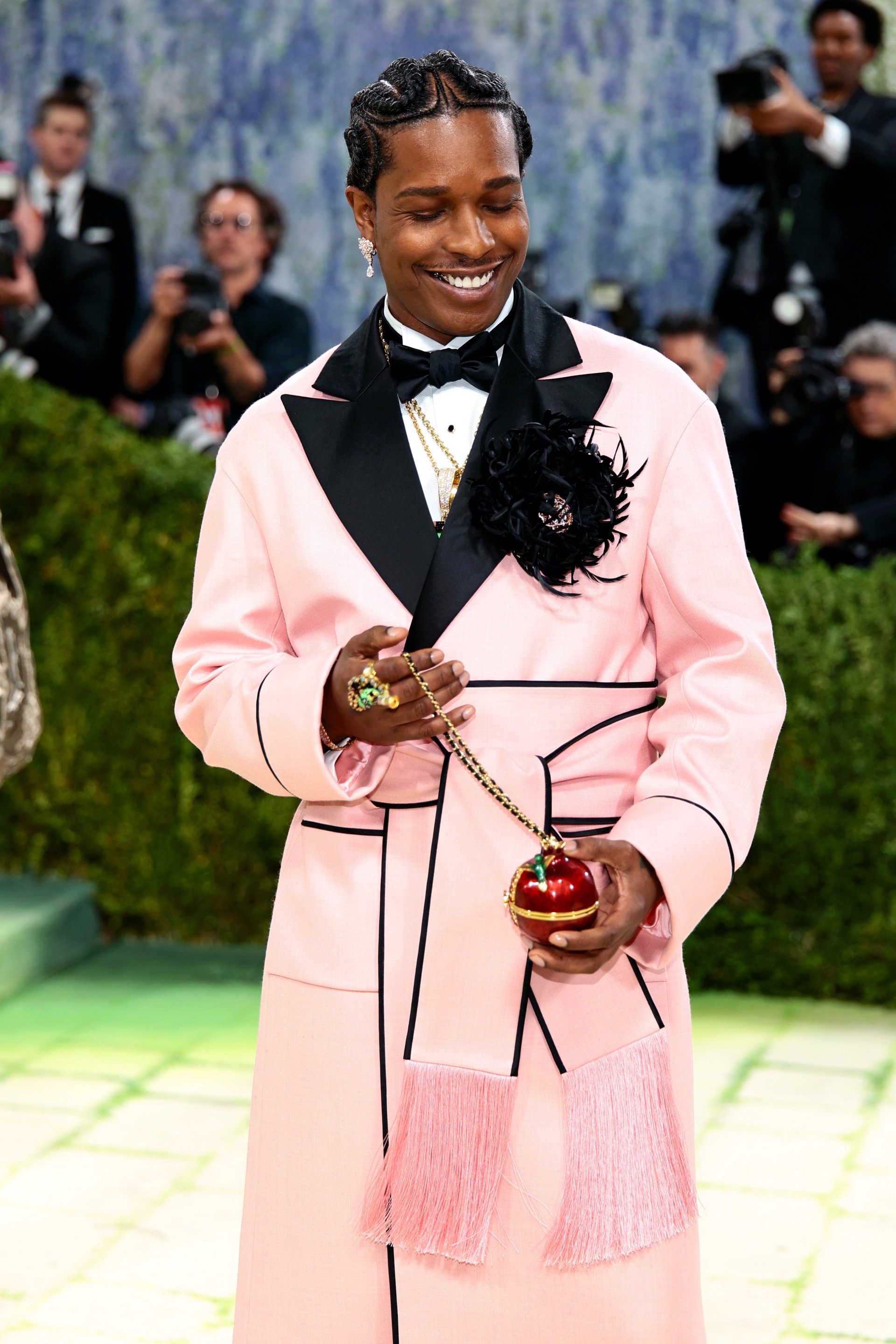 Hinh anh Met Gala 2026: Phép thử tham vọng của Matthieu Blazy cho tân diện mạo CHANEL  6
